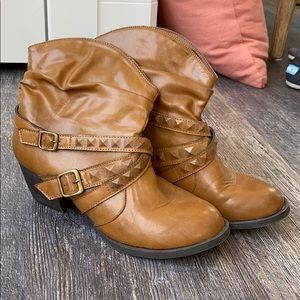 Maurices new brown boots
